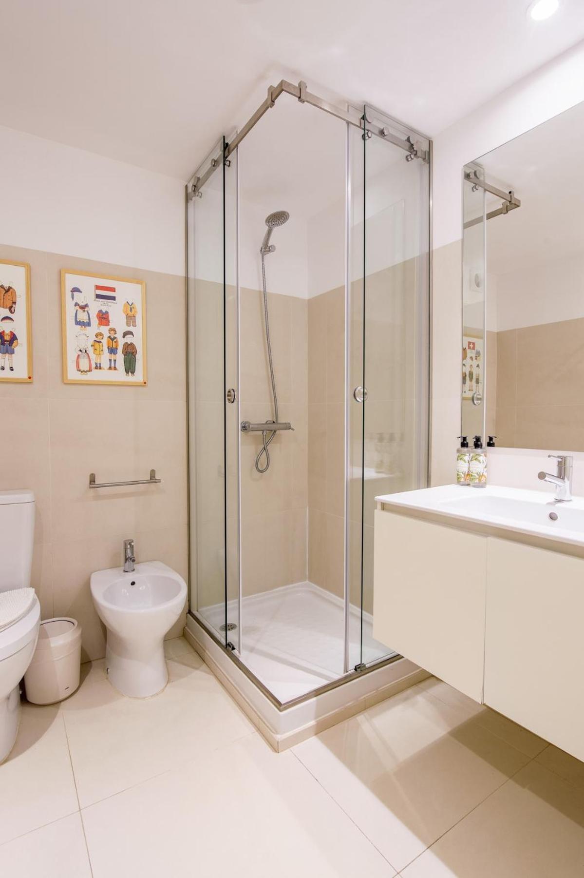 Almada 151 - 2f Apartment Porto